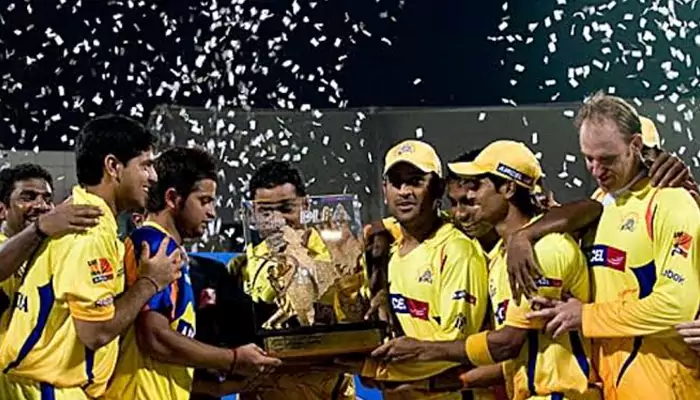 On This Day (Apr. 25): CSK Clinch Maiden IPL Title in Dramatic Final: Raina, Dhoni Star as Mumbai Falter